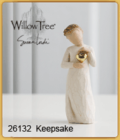  Keepsake  26132  "Zum Andenken"  Für immer im Herzen sein  Willow Tree Figuren