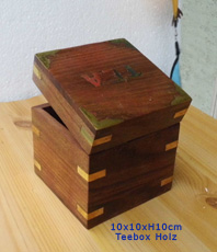   Holz Box      